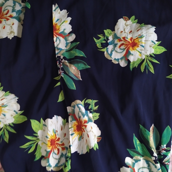 Floral Cold Shoulder Maxi Wrap Dress - Picture 7 of 7